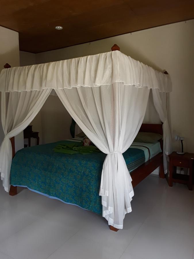 Blue Star Bungalows & Cafe 아메드 외부 사진